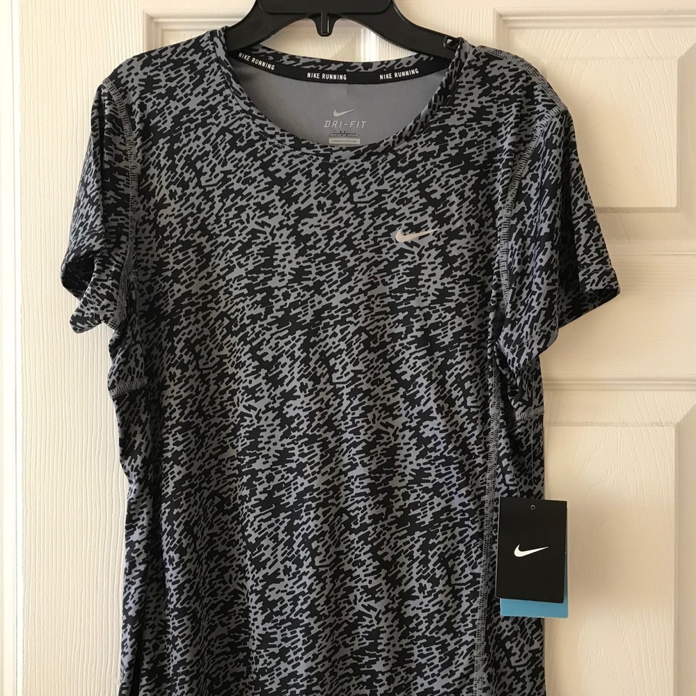 Nike women’s